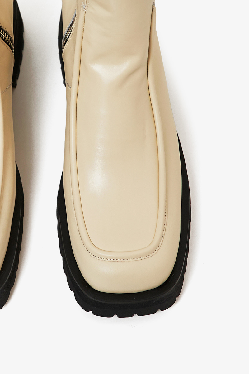 50mm Fernanda Mid-Heel Boots (WHITE)