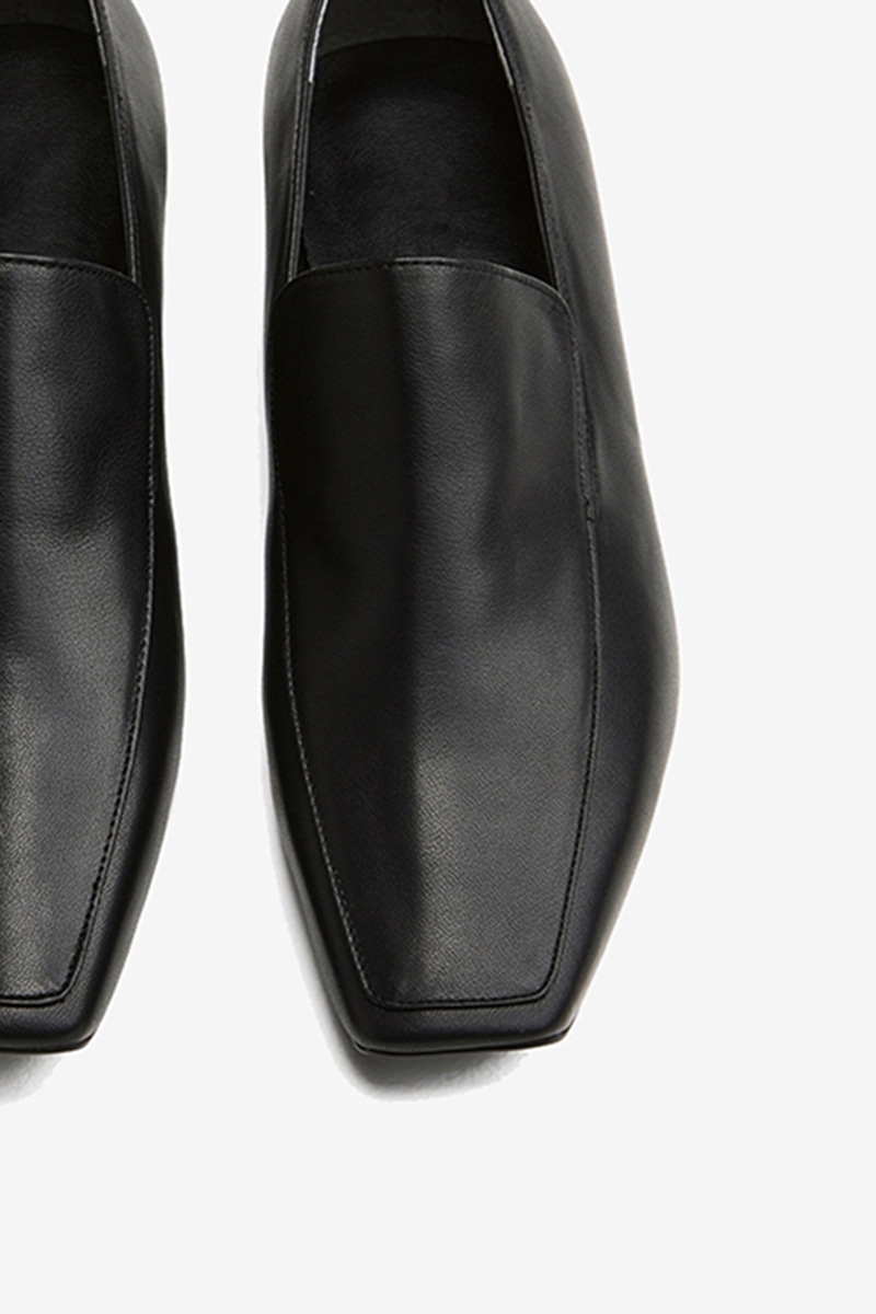 20mm Tilda Minimal Loafer Shoes (Black)