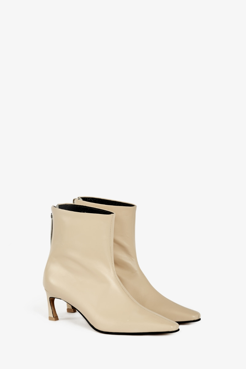 60mm Gainsbourg Square Toe Ankle Boots (Beige)