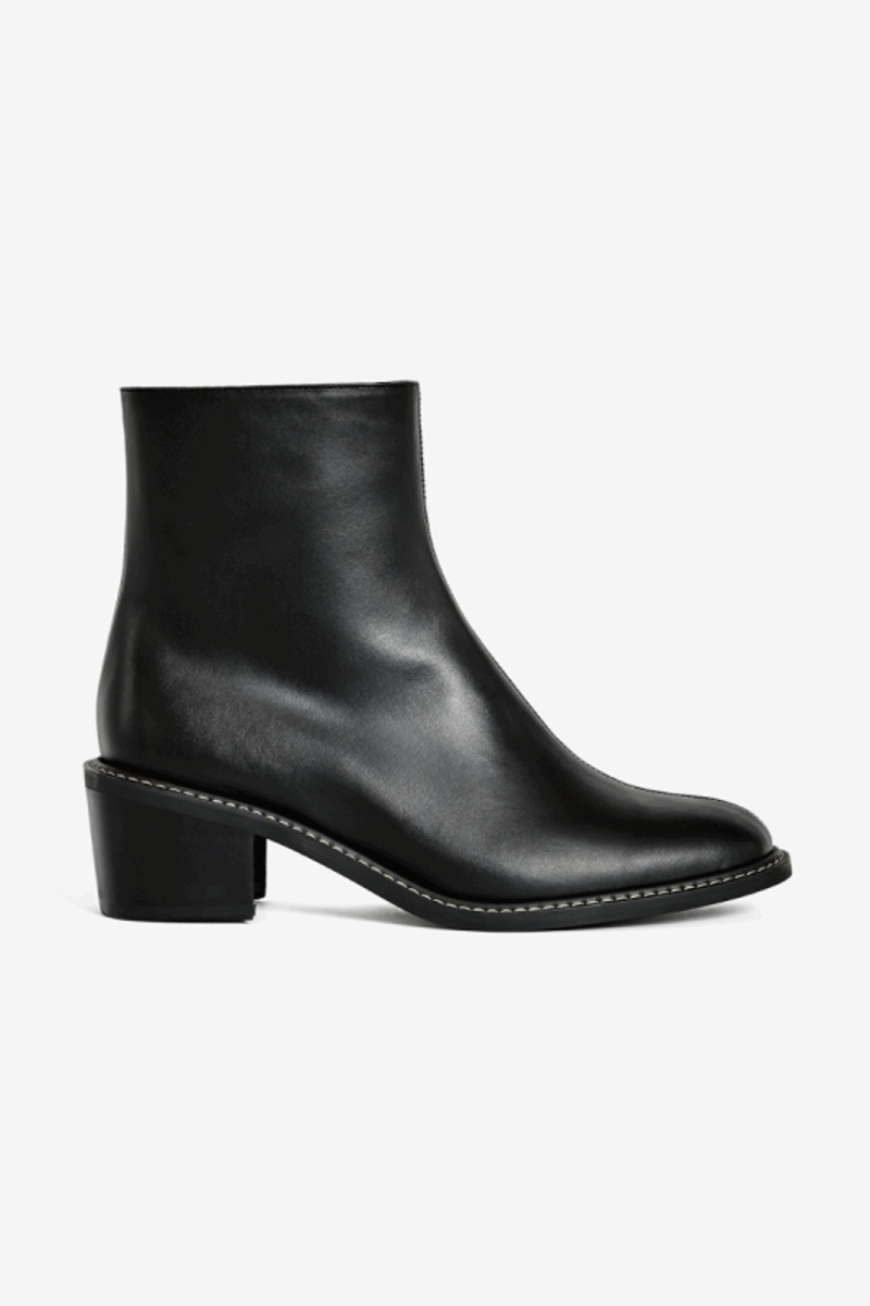 X Sojeanne Urban Ankle Boots (2 Colors)